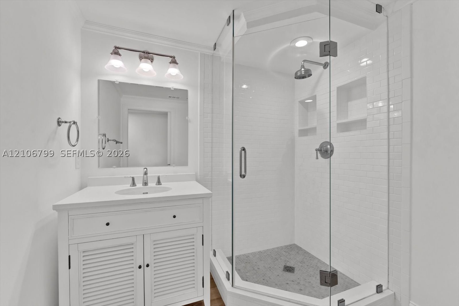 323 Navarre Ave #202, Coral Gables FL 33134