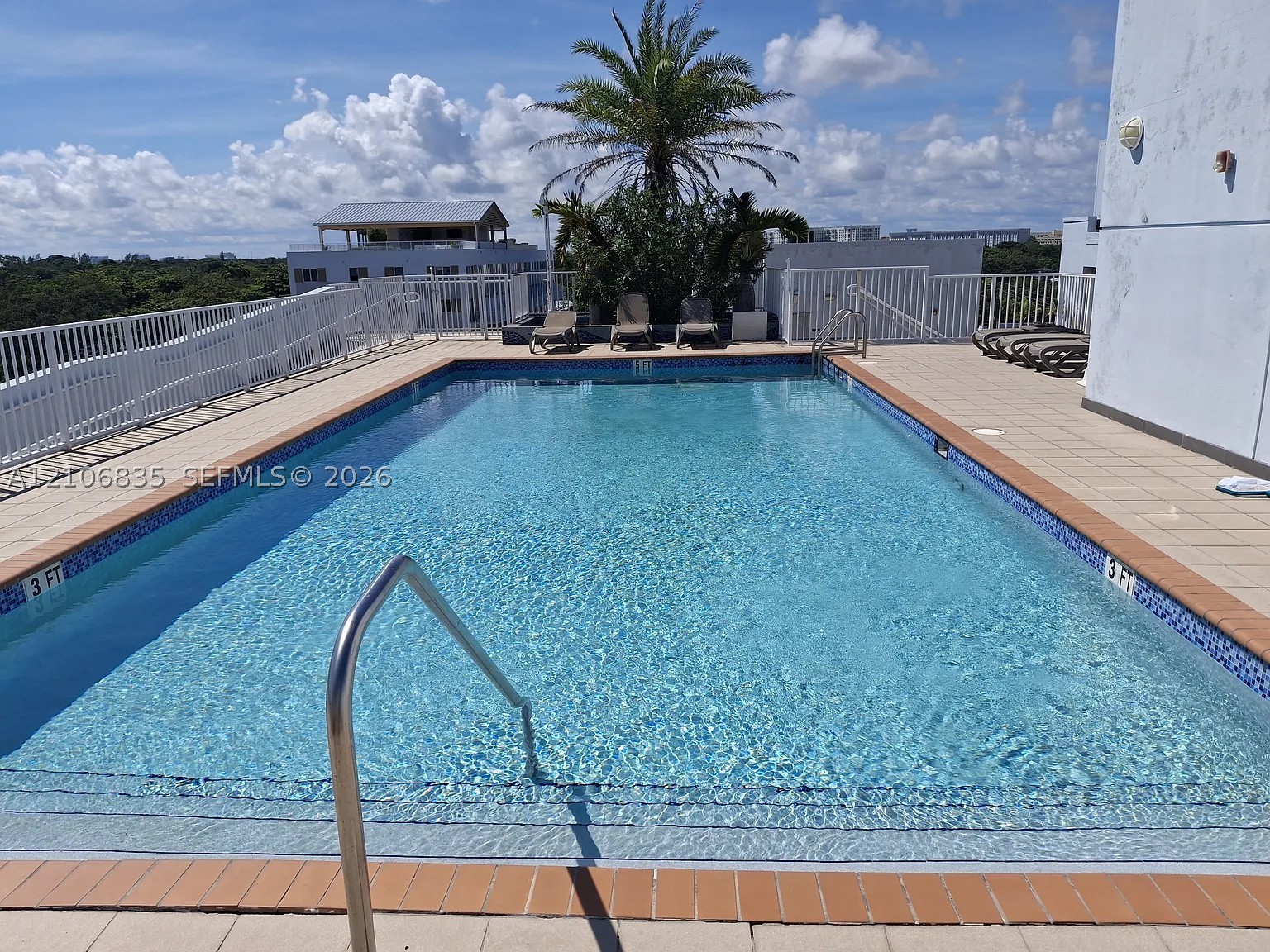 3250 Grand Ave #410, Miami FL 33133