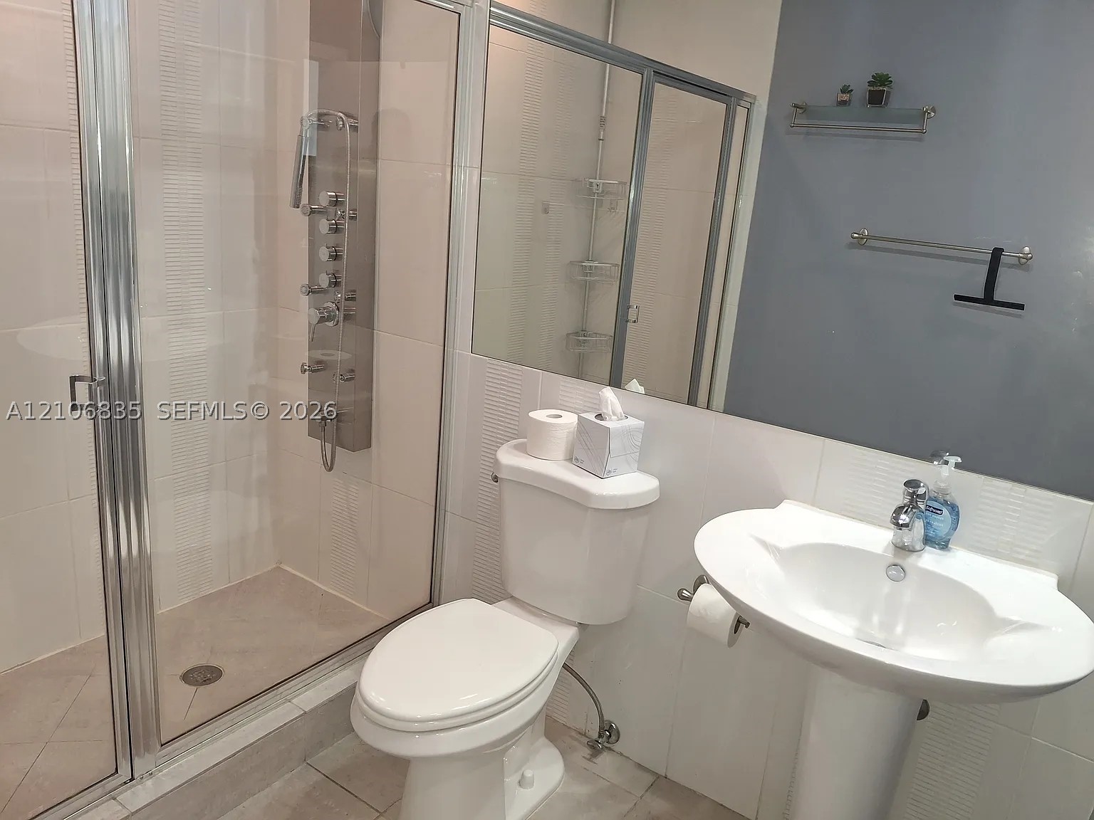 3250 Grand Ave #410, Miami FL 33133