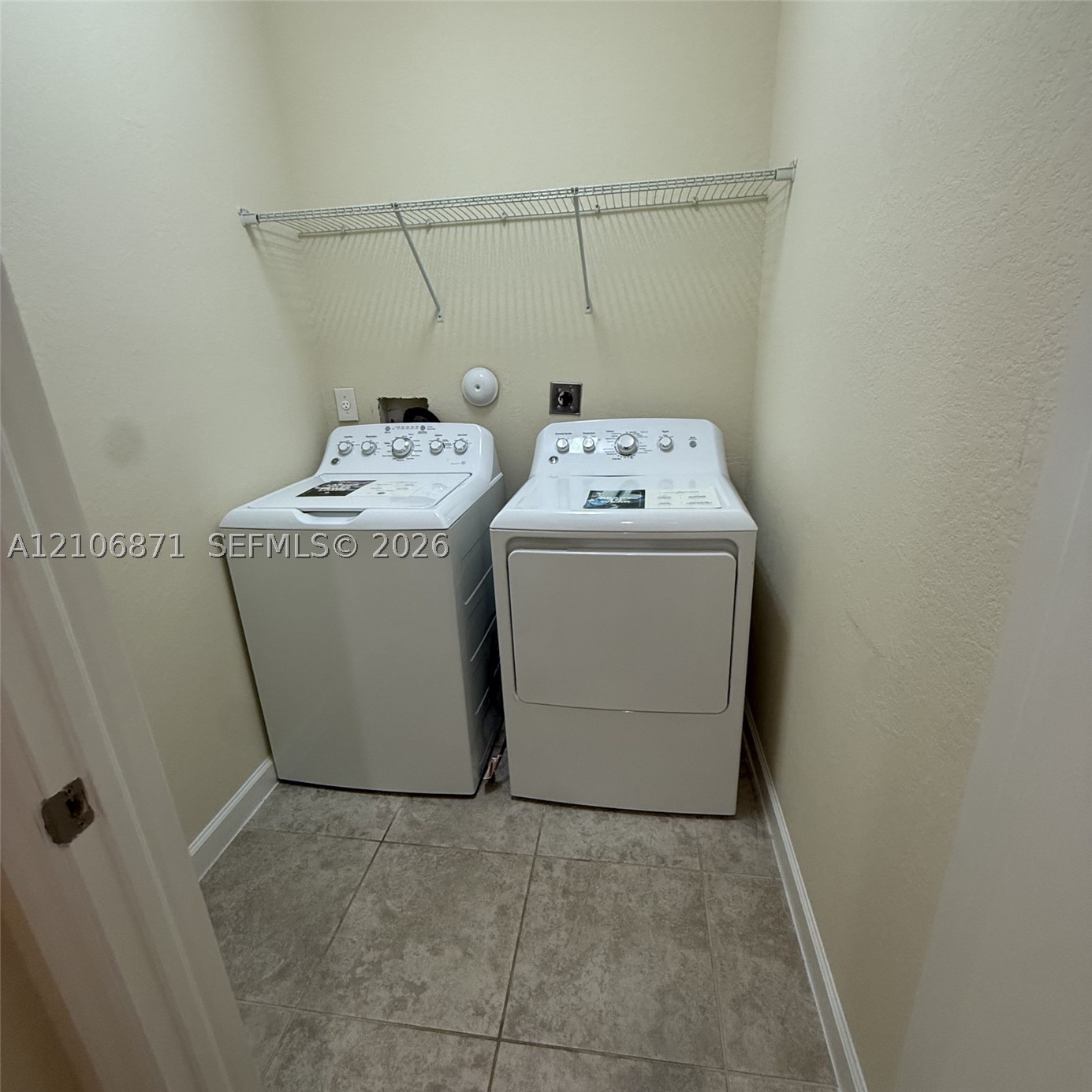 16723 SW 95th St, Miami FL 33196