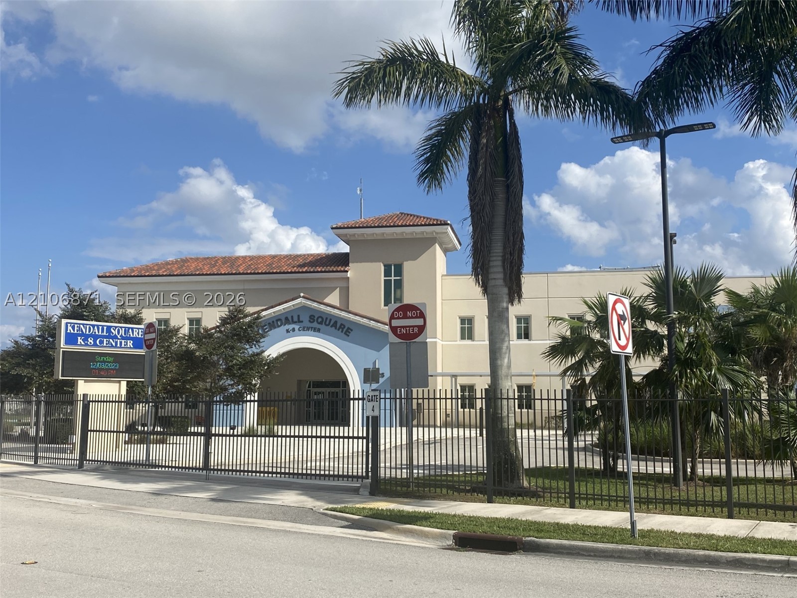 16723 SW 95th St, Miami FL 33196