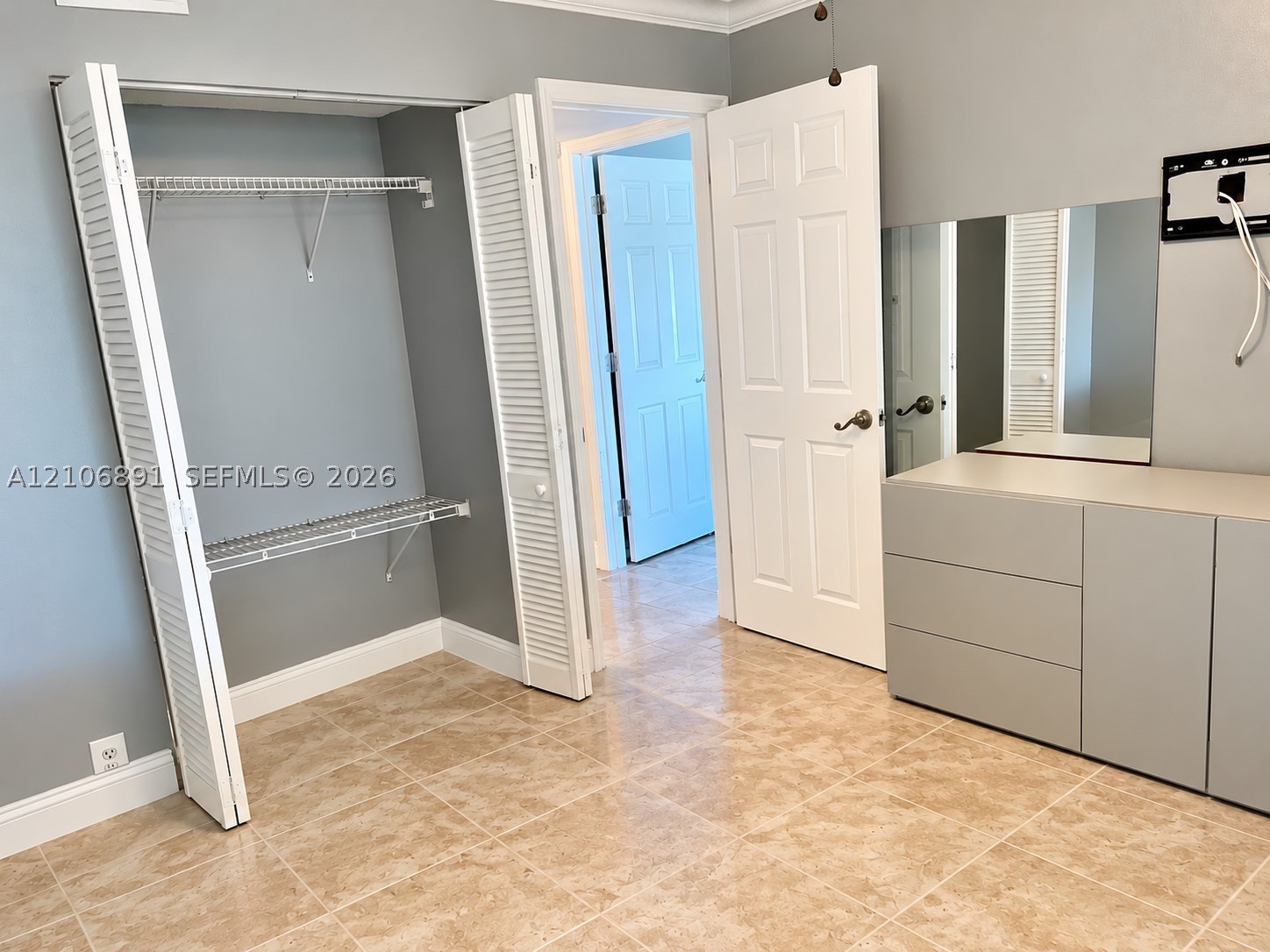 9729 Hammocks Blvd #202E, Miami FL 33196