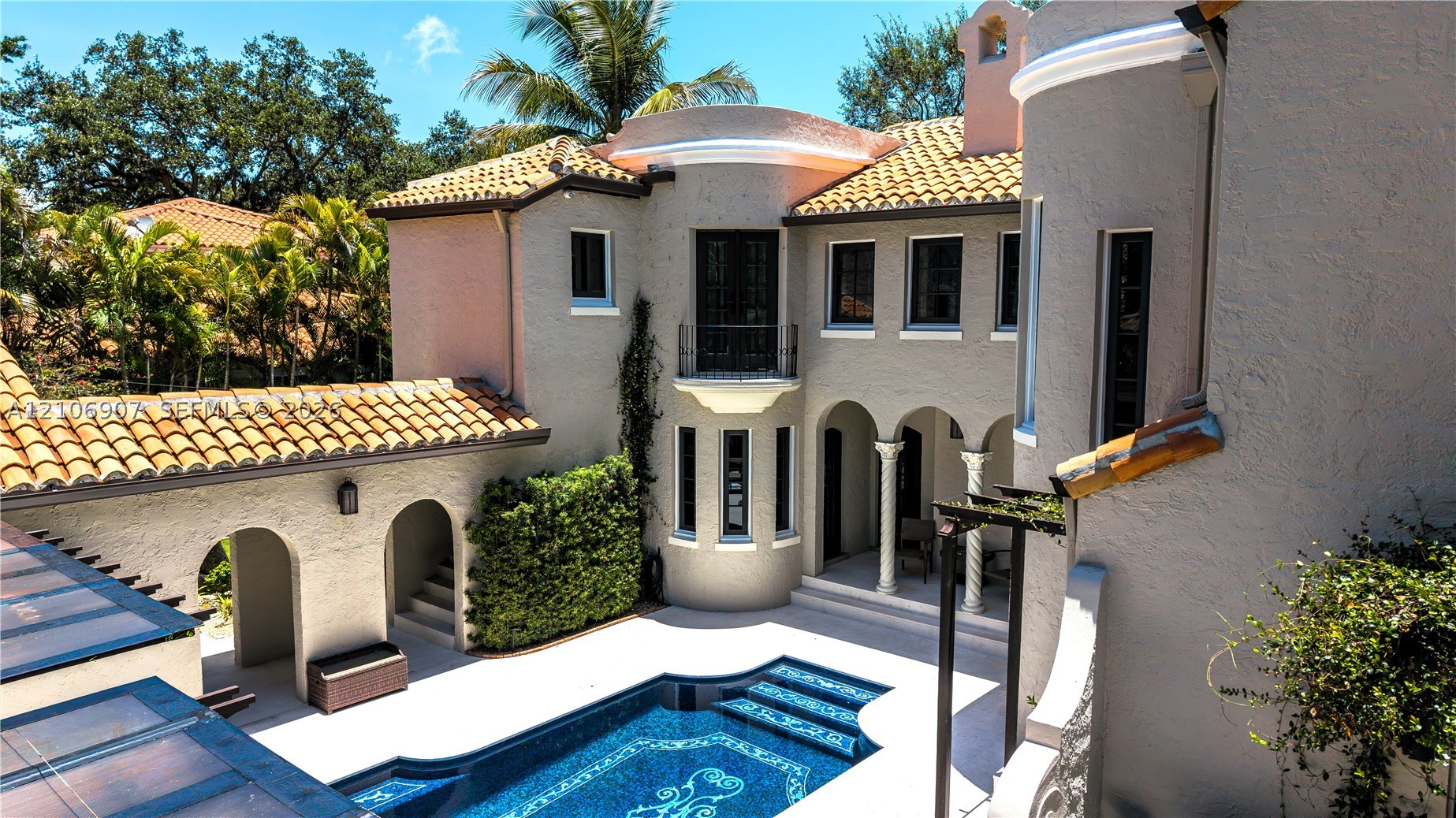 1822 Country Club Prado, Coral Gables FL 33134