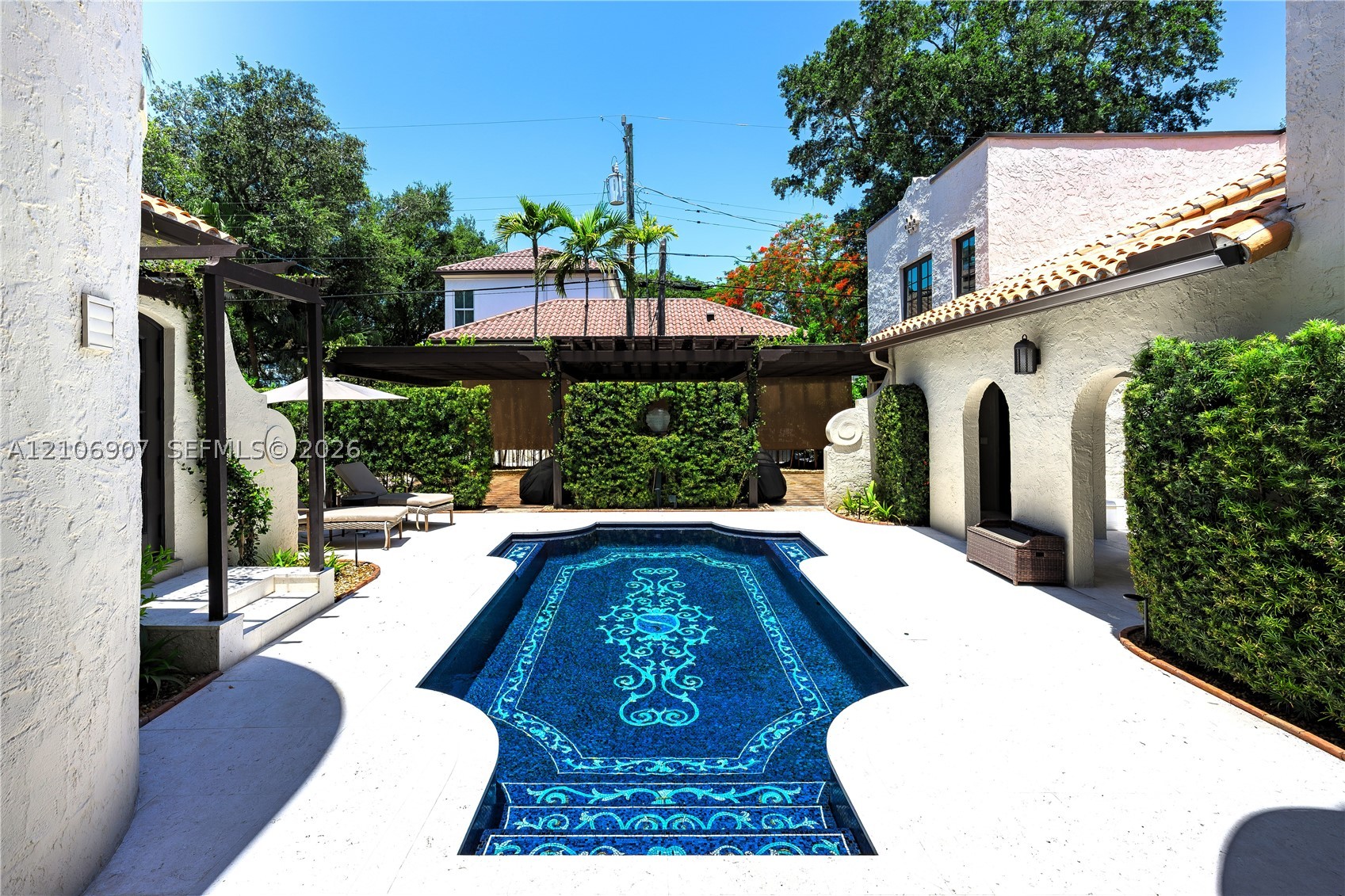 1822 Country Club Prado, Coral Gables FL 33134