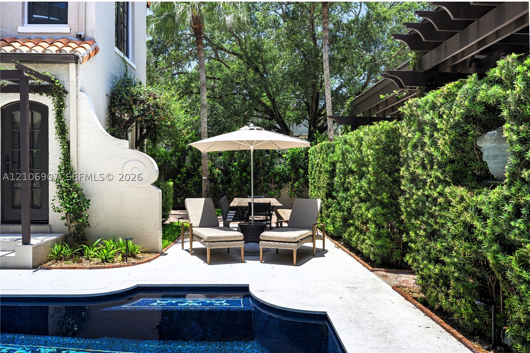1822 Country Club Prado, Coral Gables FL 33134