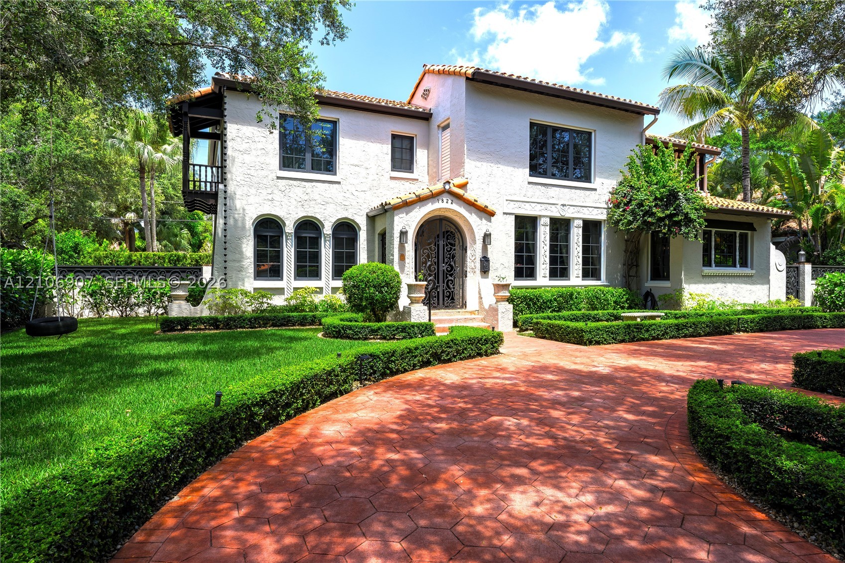 1822 Country Club Prado, Coral Gables FL 33134