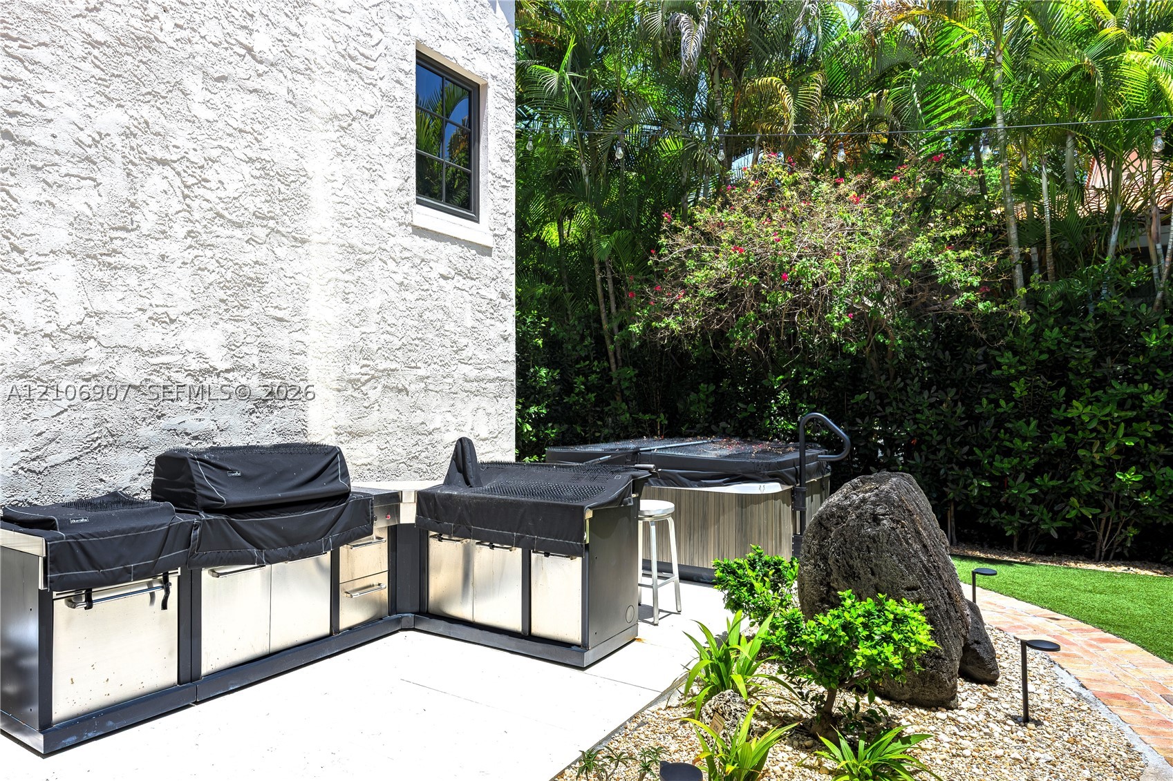 1822 Country Club Prado, Coral Gables FL 33134
