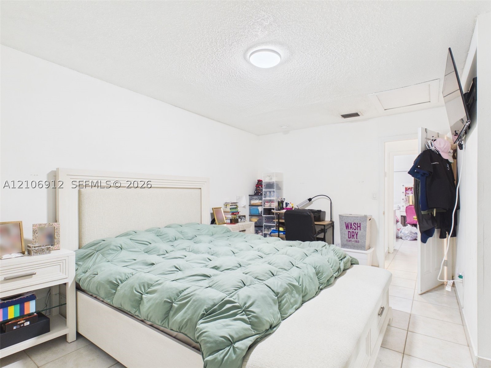 1142 W 42nd St #19, Hialeah FL 33012