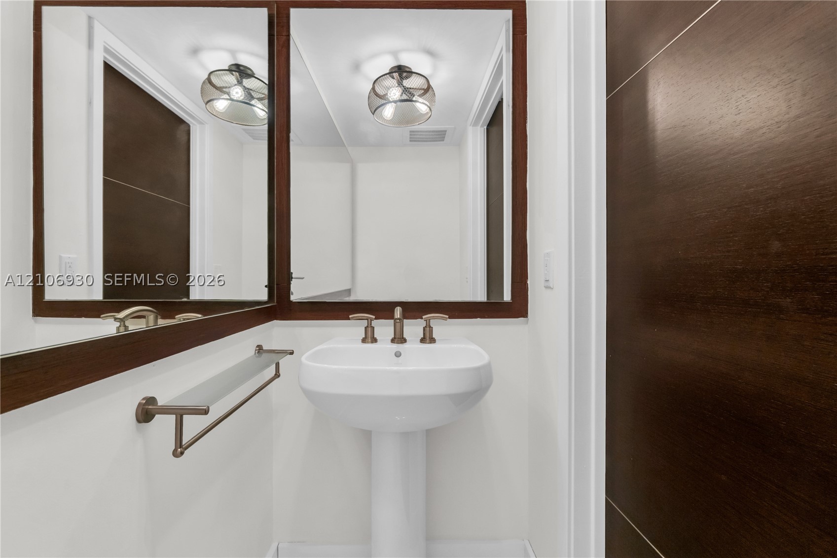 901 Brickell Key Blvd #1103, Miami FL 33131