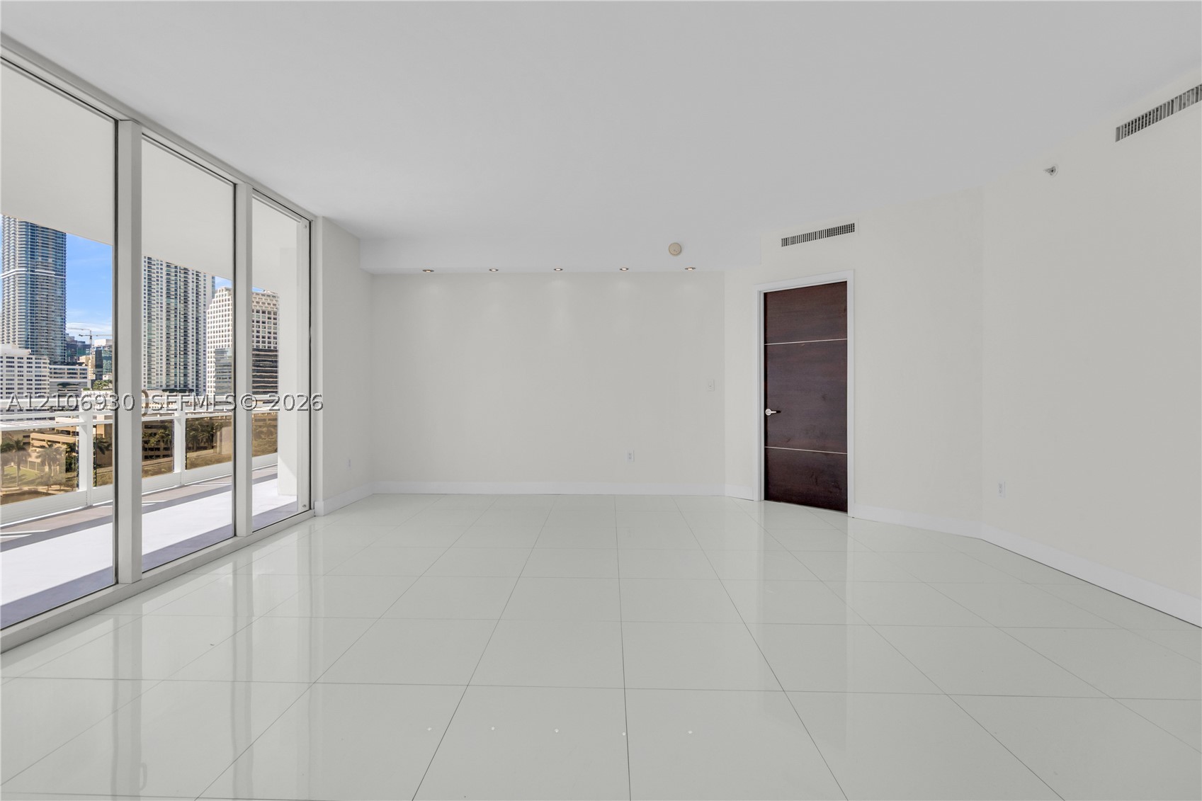 901 Brickell Key Blvd #1103, Miami FL 33131