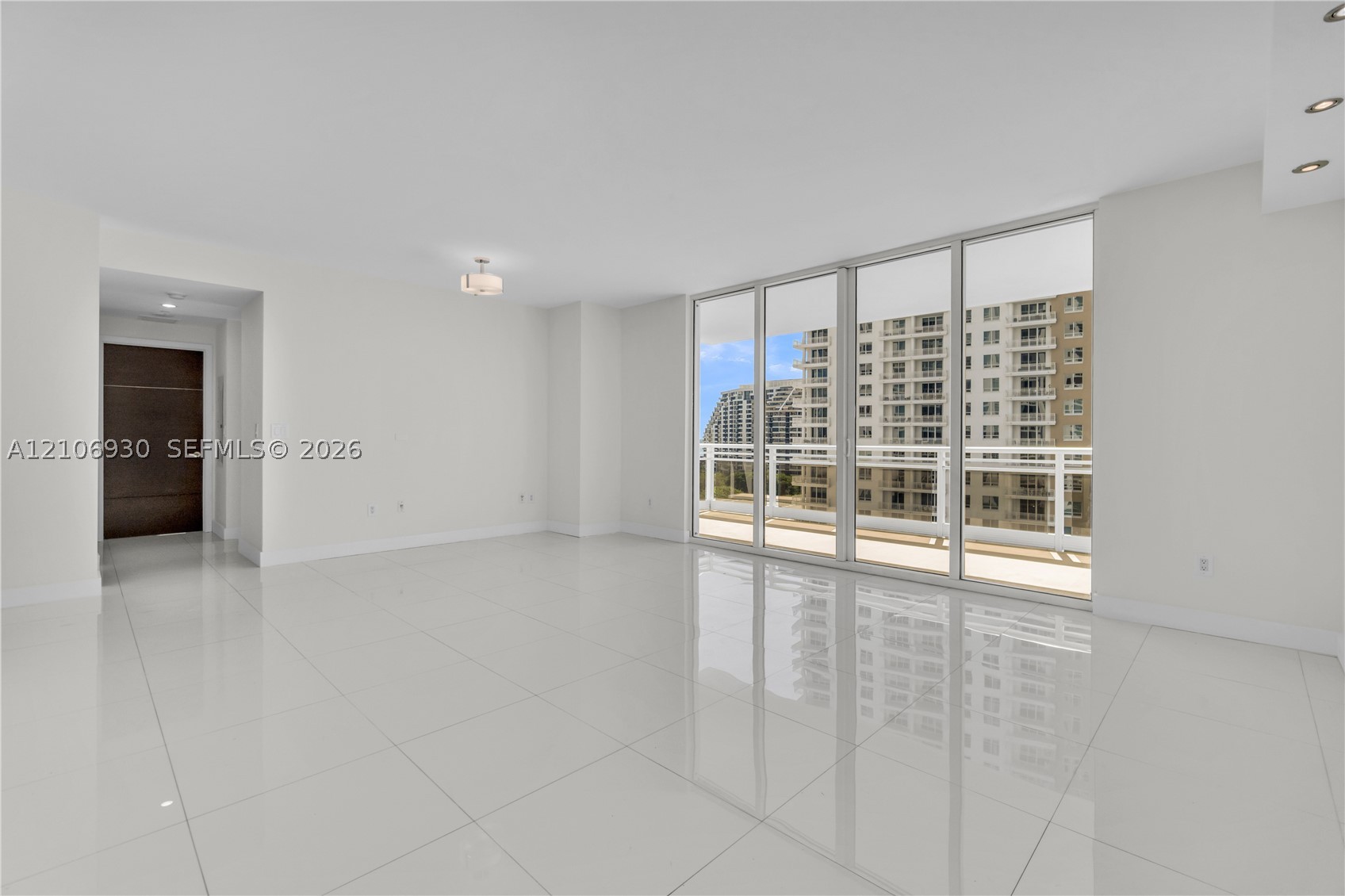 901 Brickell Key Blvd #1103, Miami FL 33131