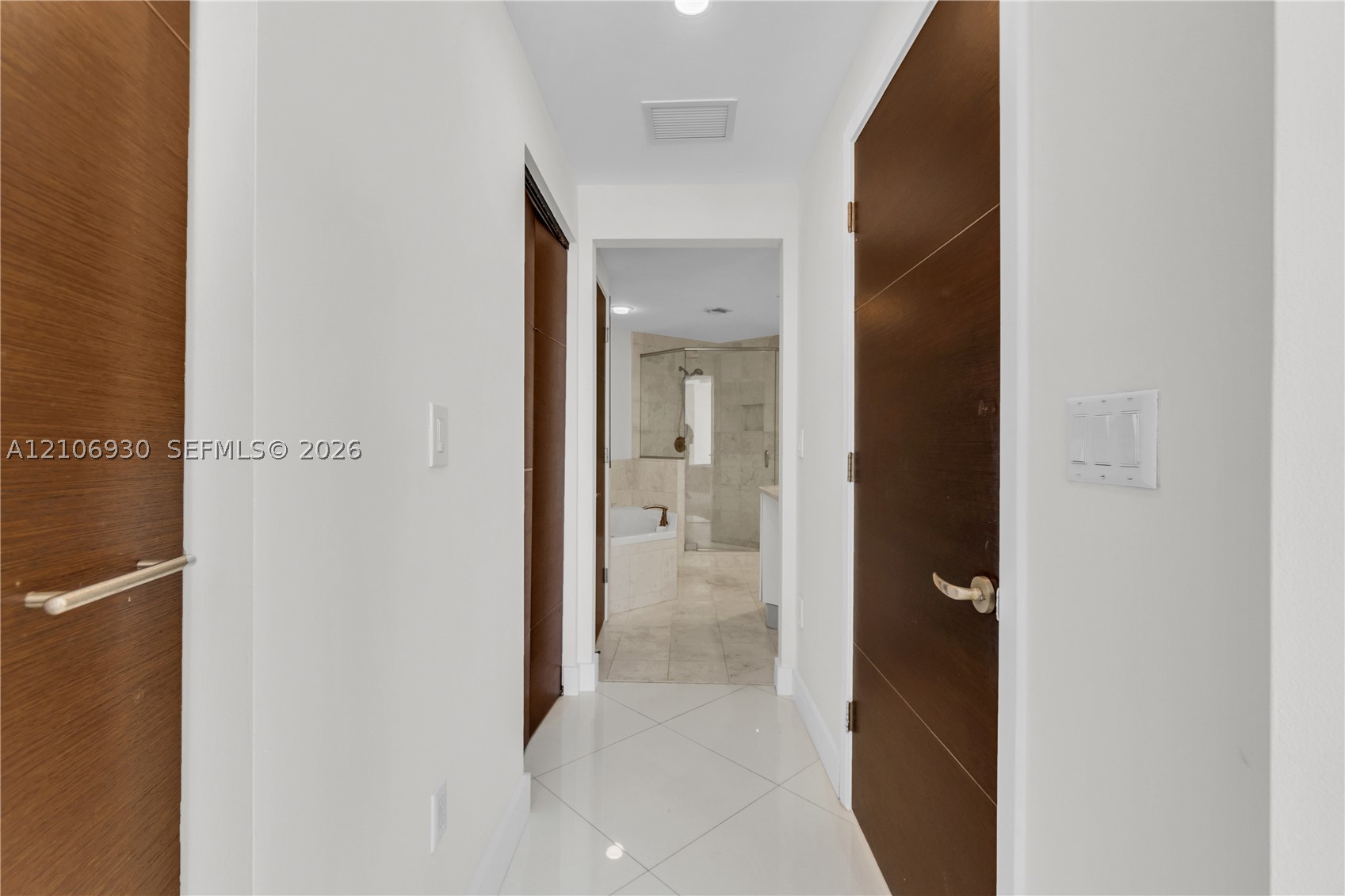 901 Brickell Key Blvd #1103, Miami FL 33131