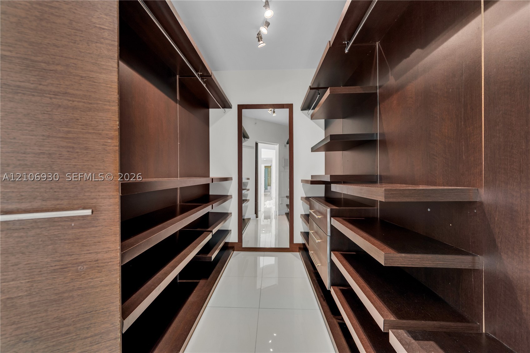 901 Brickell Key Blvd #1103, Miami FL 33131