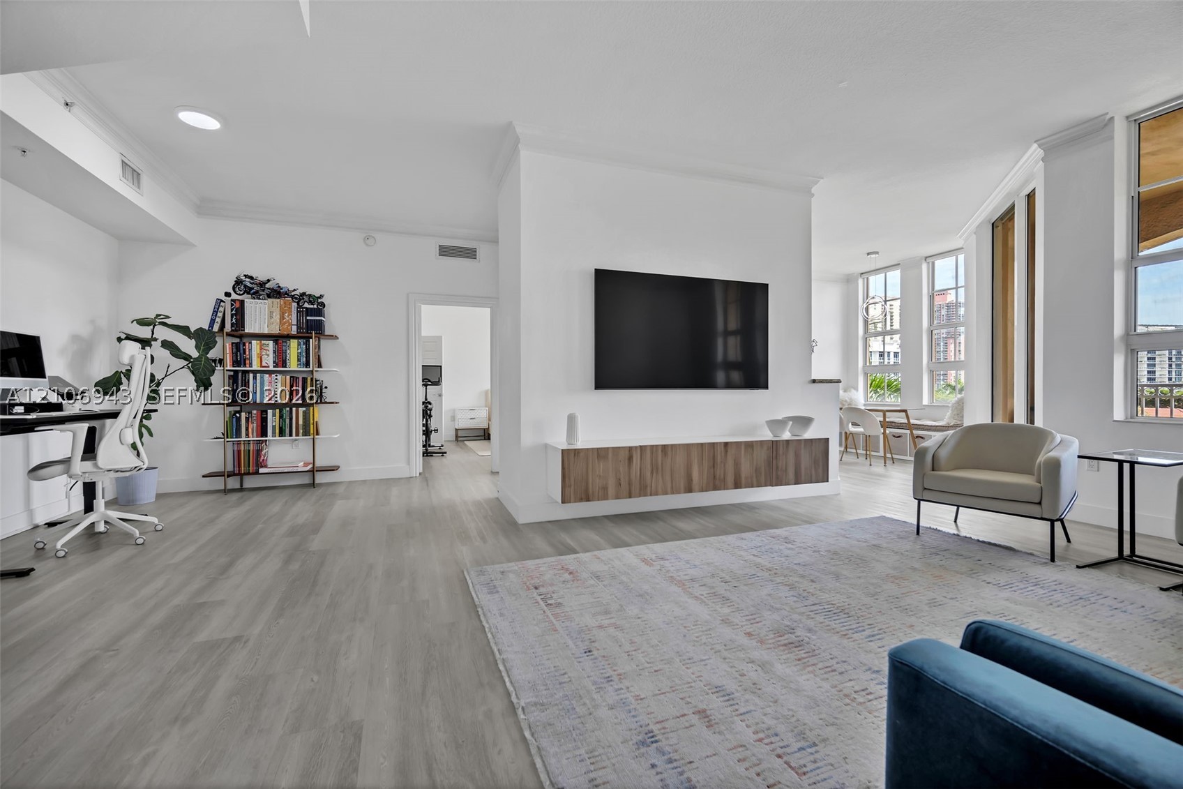 3001 NE 185th St #523, Aventura FL 33180