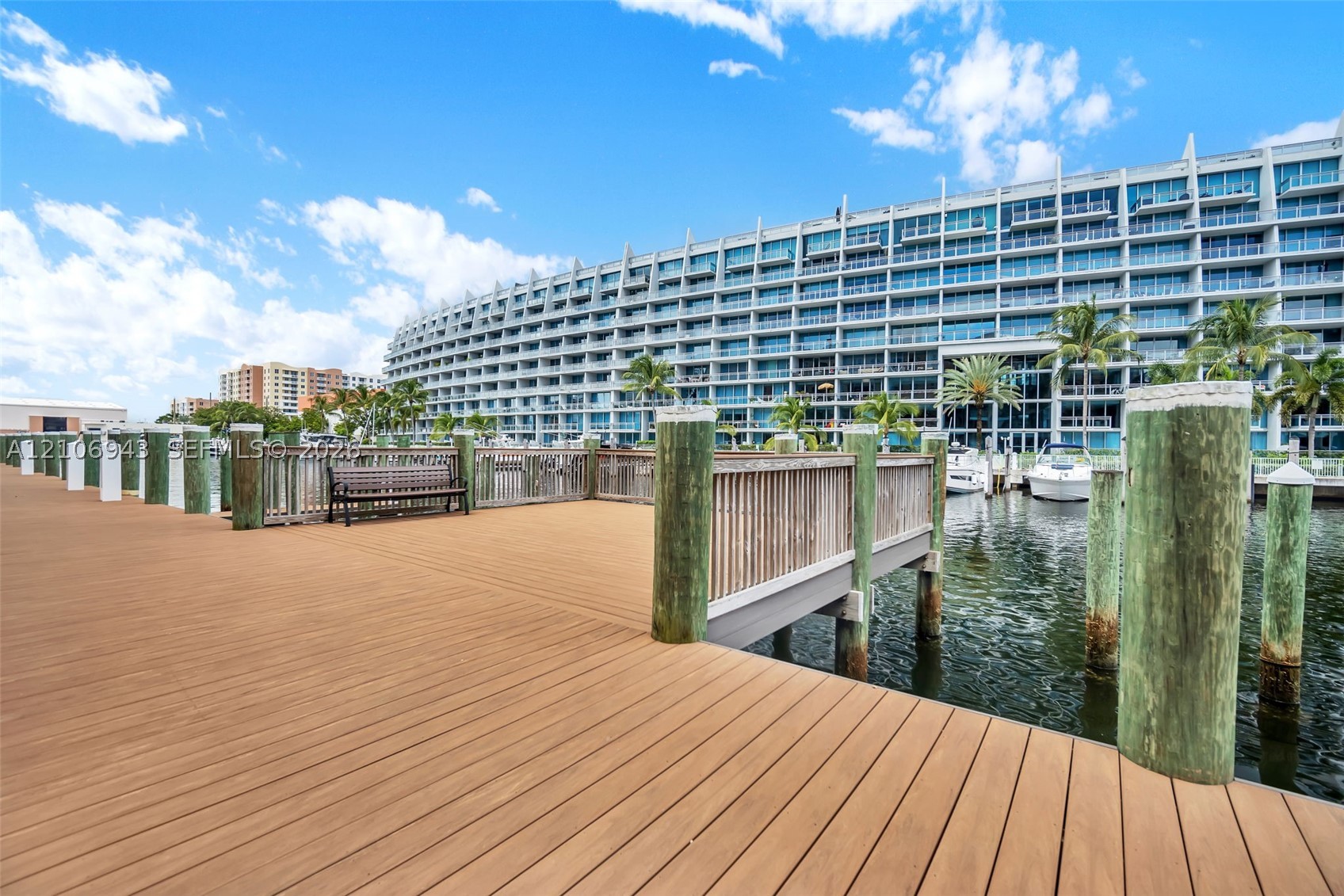 3001 NE 185th St #523, Aventura FL 33180