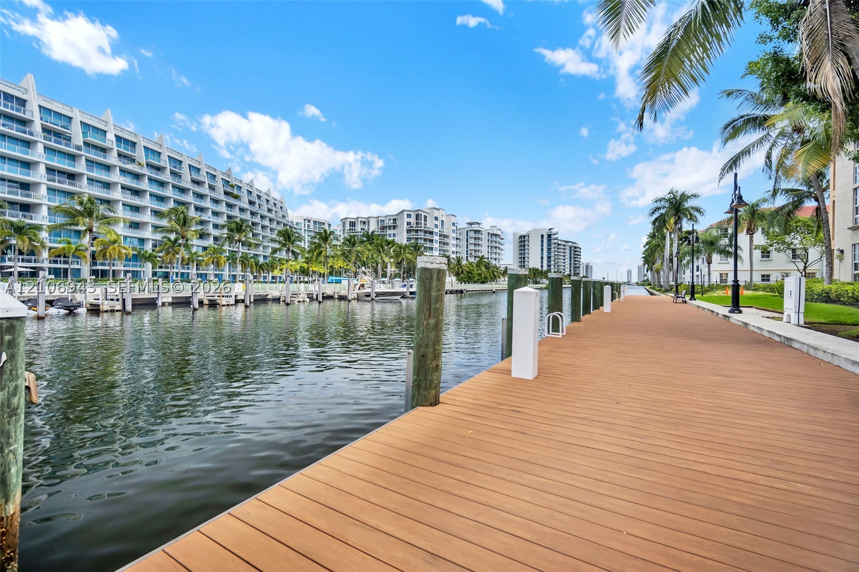 3001 NE 185th St #523, Aventura FL 33180