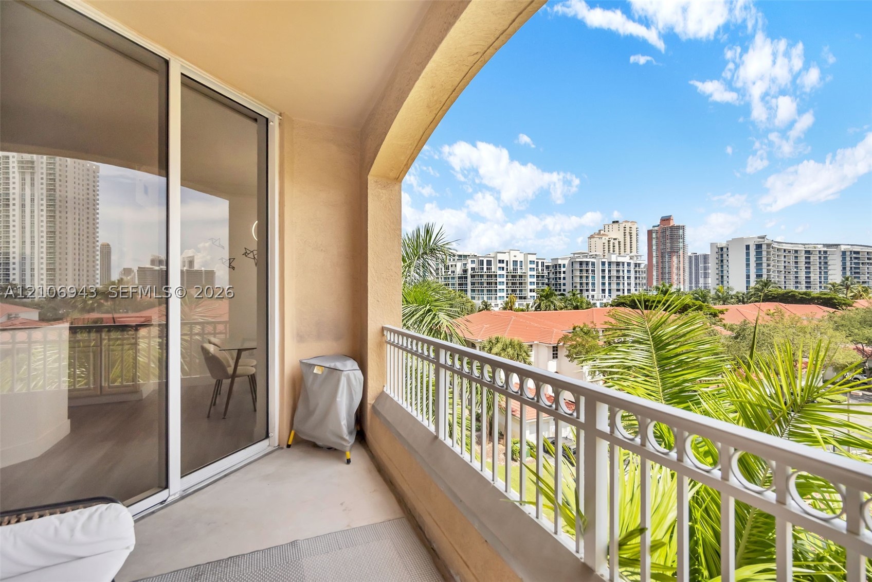 3001 NE 185th St #523, Aventura FL 33180