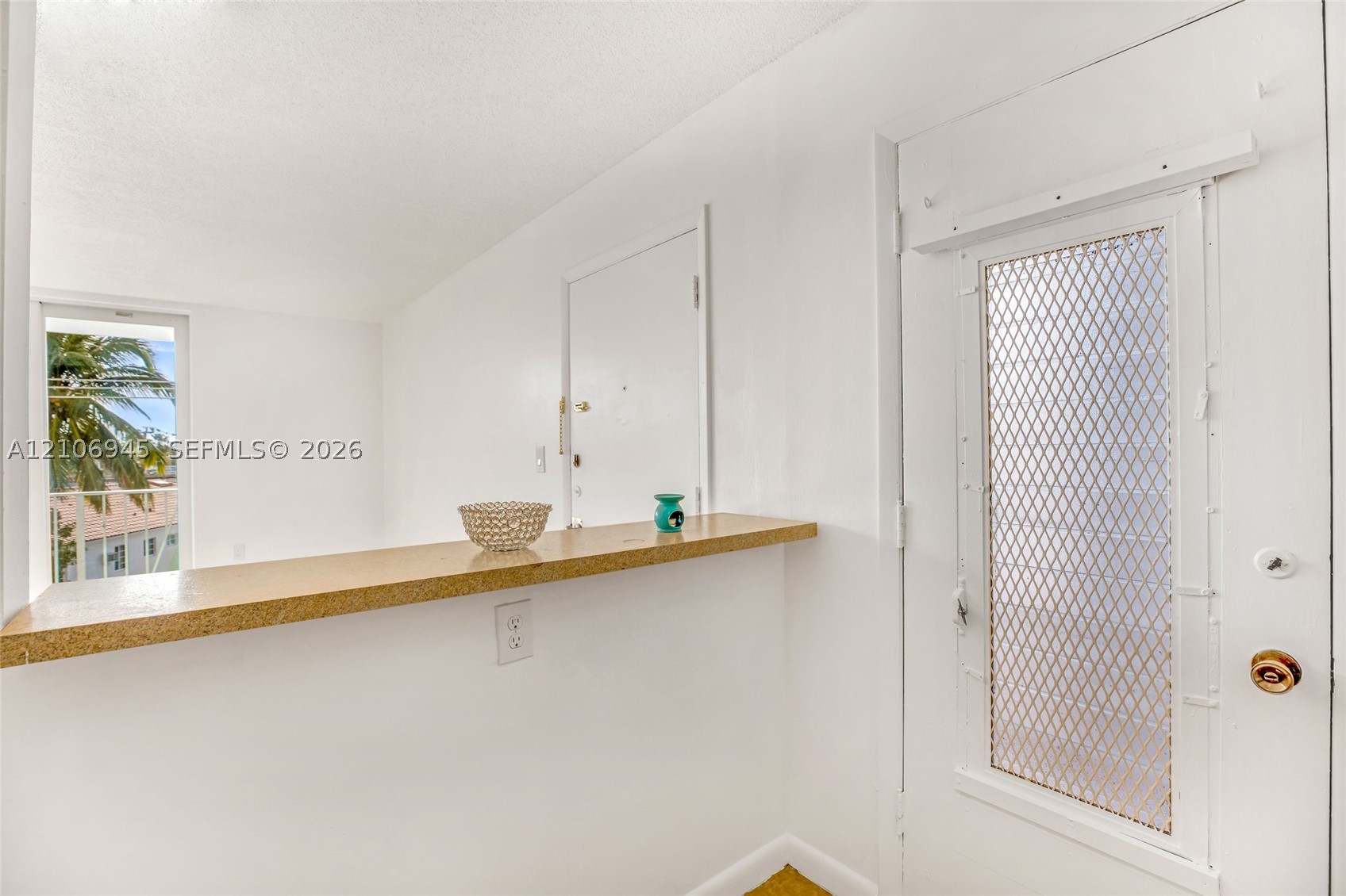 7133 Bay Dr #401, Miami Beach FL 33141