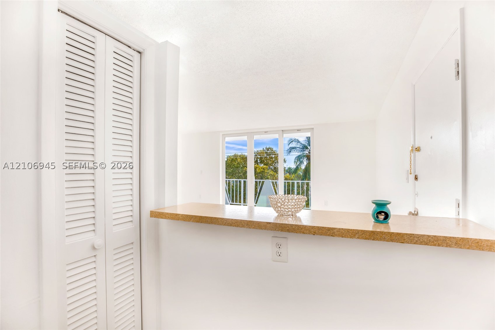 7133 Bay Dr #401, Miami Beach FL 33141