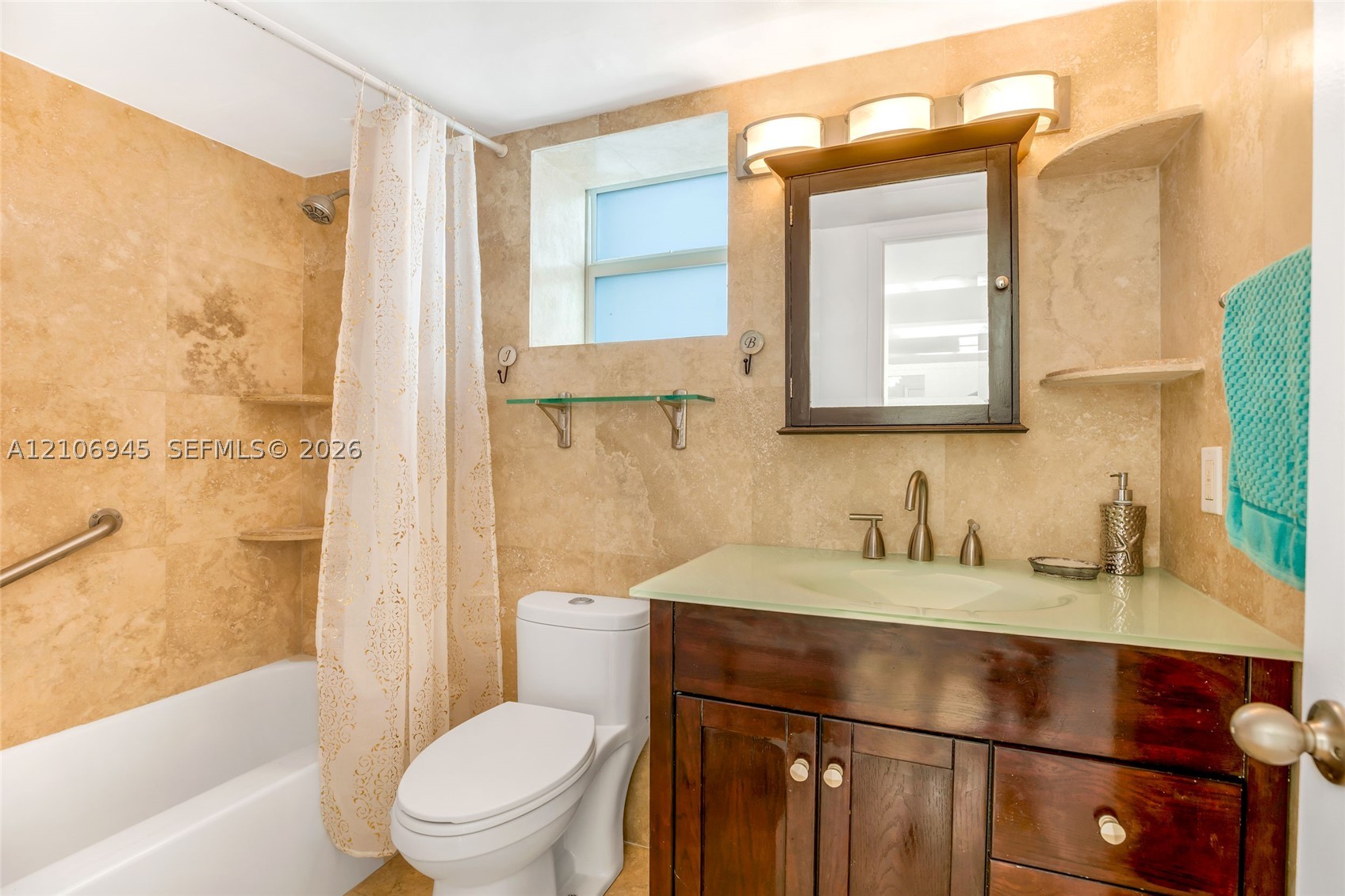 7133 Bay Dr #401, Miami Beach FL 33141