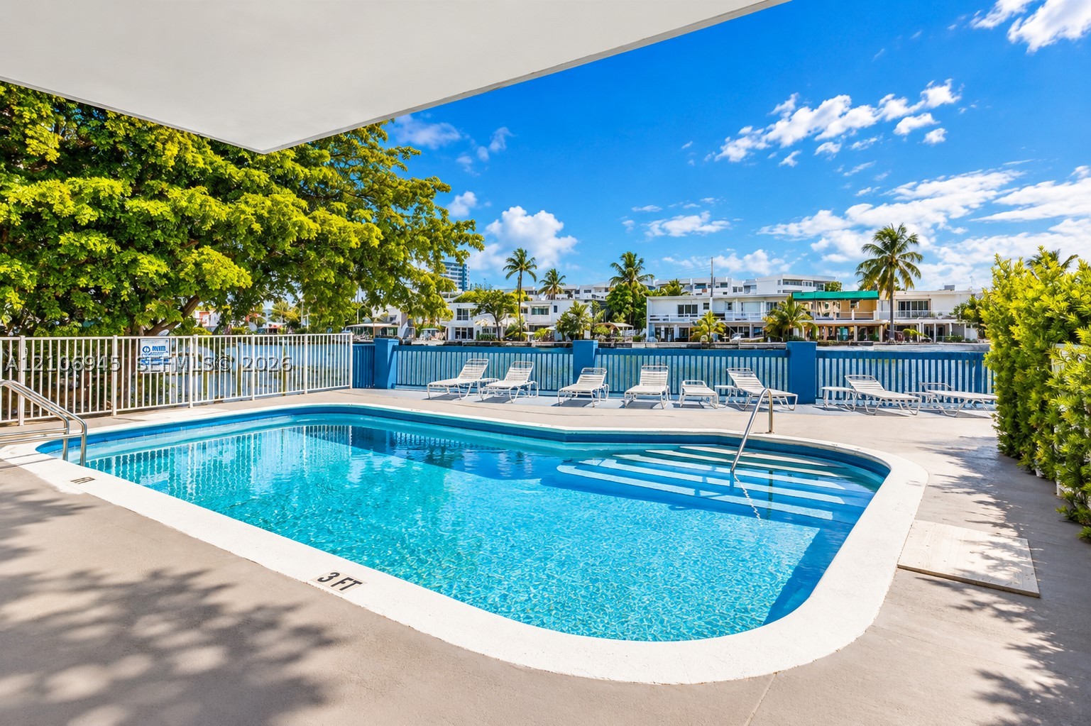7133 Bay Dr #401, Miami Beach FL 33141