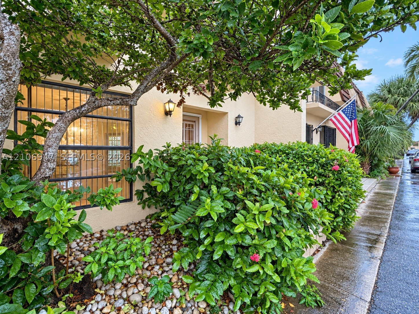 3891 NE 167th St #24, North Miami Beach FL 33160