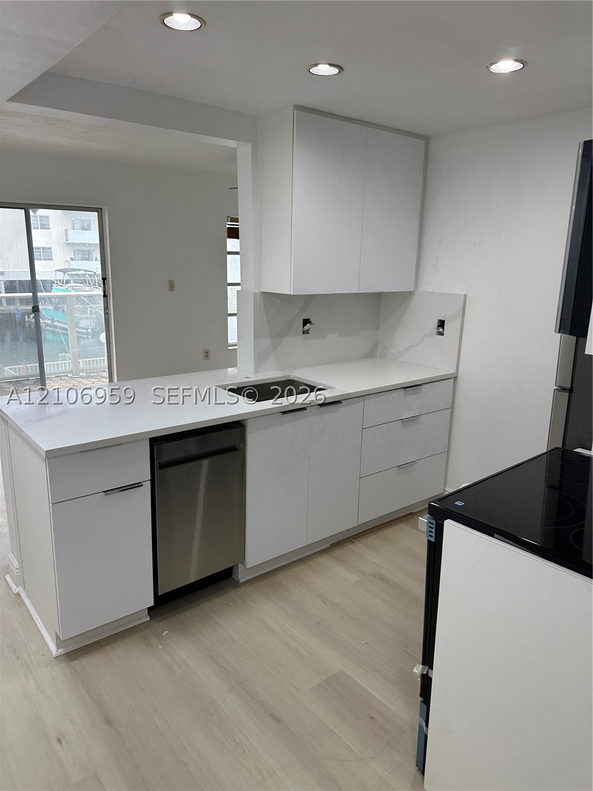 3868 NE 169th St #202, North Miami Beach FL 33160