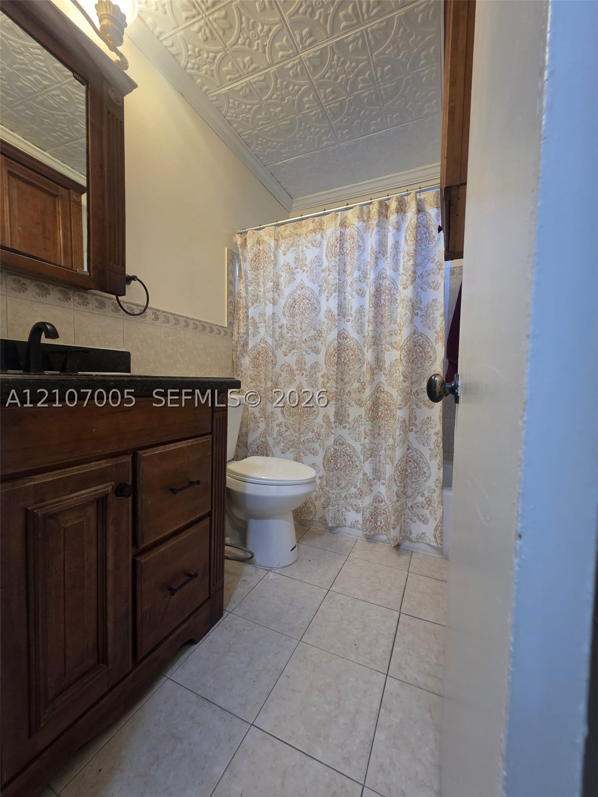 6325 Miami Lakeway, Miami Lakes FL 33014