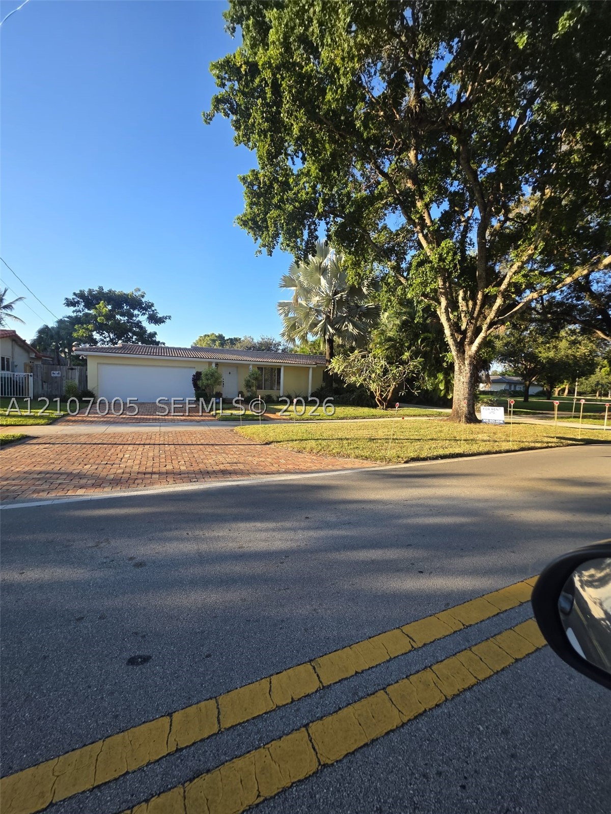 6325 Miami Lakeway, Miami Lakes FL 33014