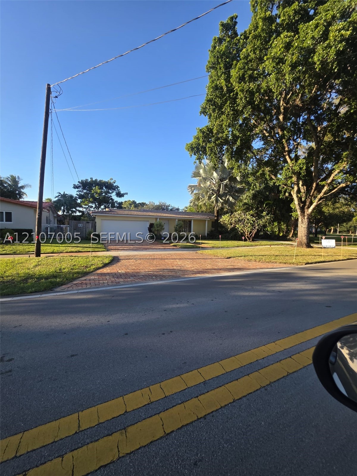 6325 Miami Lakeway, Miami Lakes FL 33014