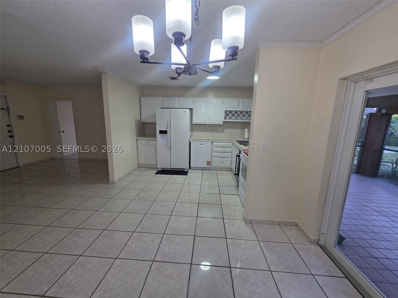 6325 Miami Lakeway, Miami Lakes FL 33014