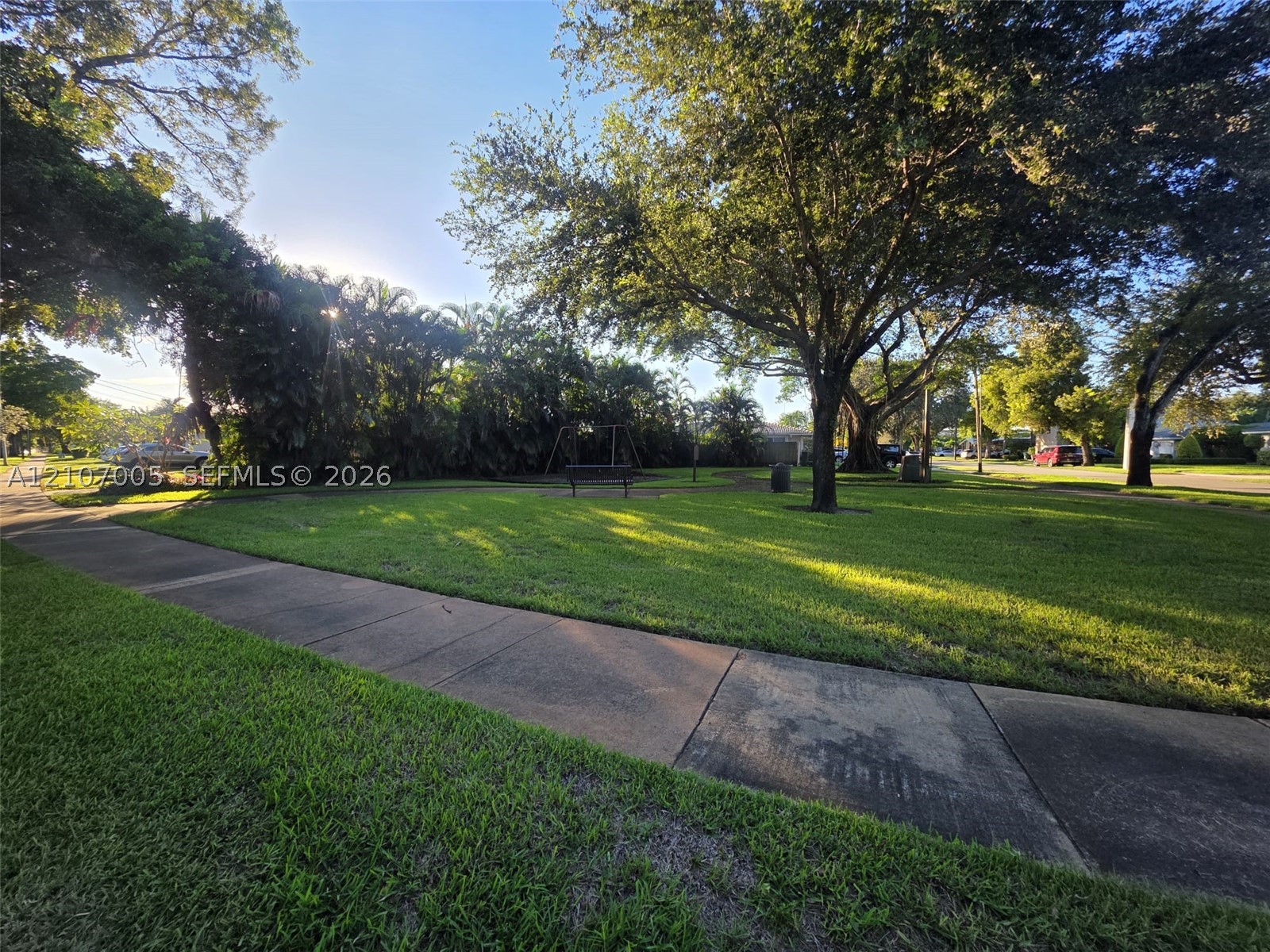 6325 Miami Lakeway, Miami Lakes FL 33014