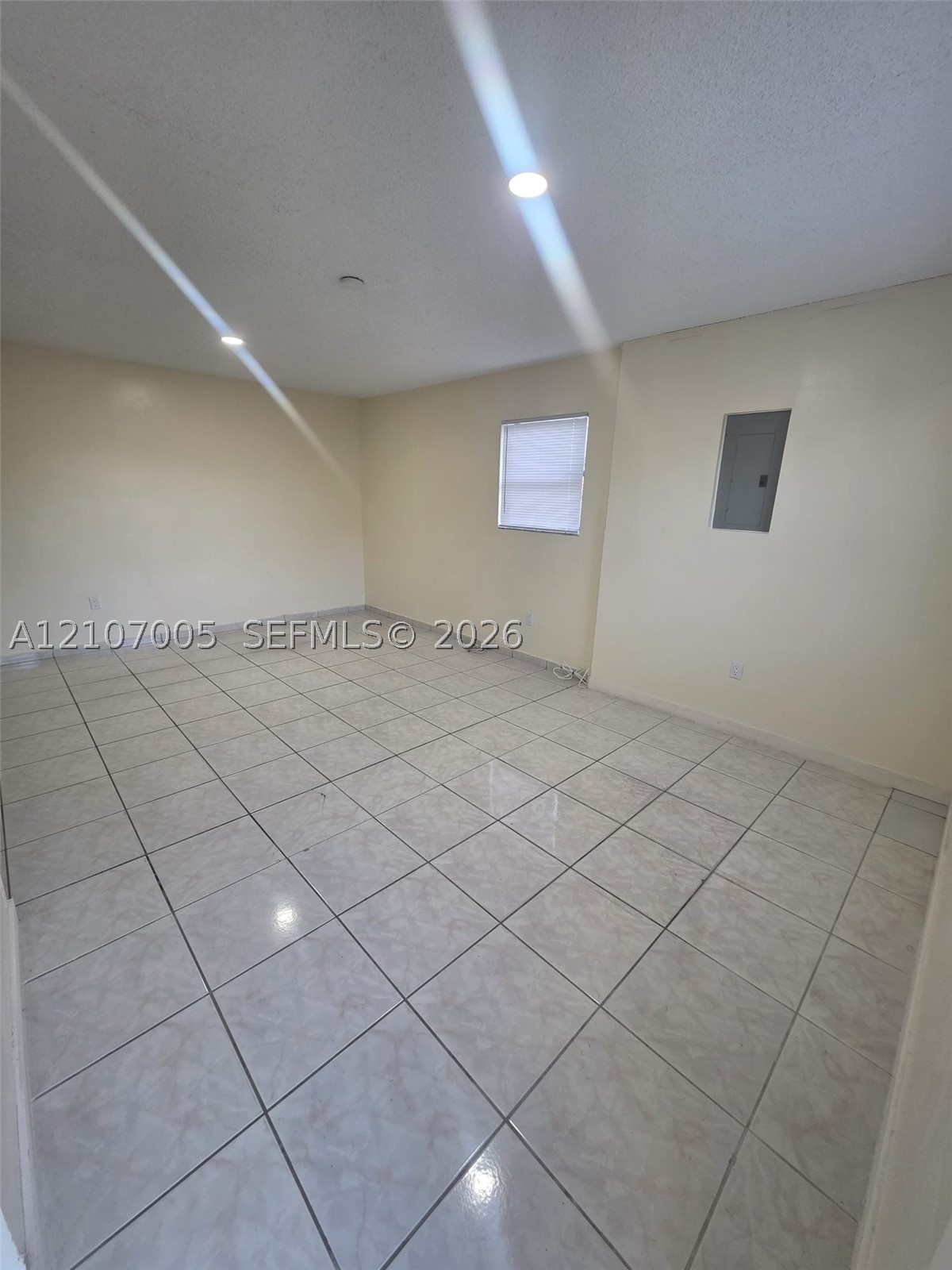 6325 Miami Lakeway, Miami Lakes FL 33014