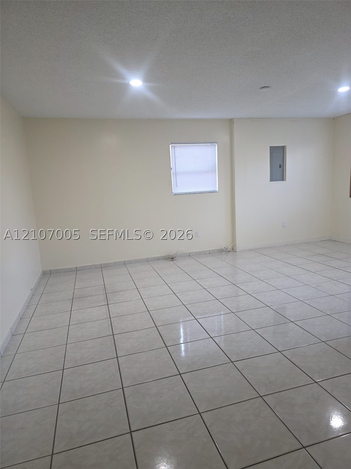 6325 Miami Lakeway, Miami Lakes FL 33014