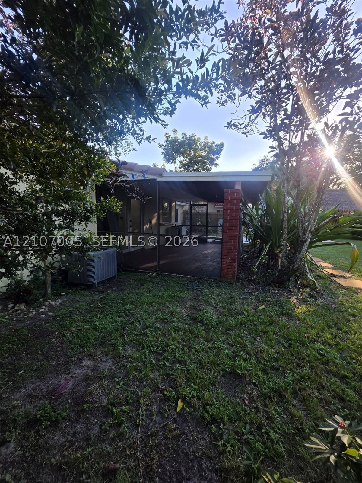 6325 Miami Lakeway, Miami Lakes FL 33014