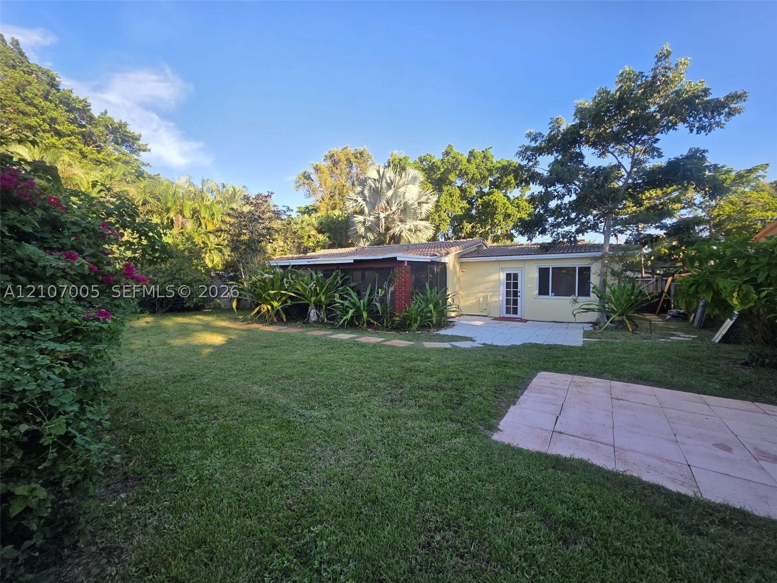 6325 Miami Lakeway, Miami Lakes FL 33014