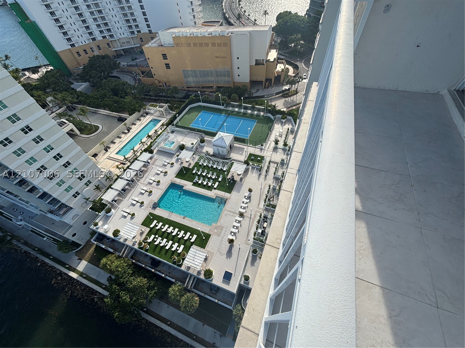 770 Claughton Island Dr #2116, Miami FL 33131
