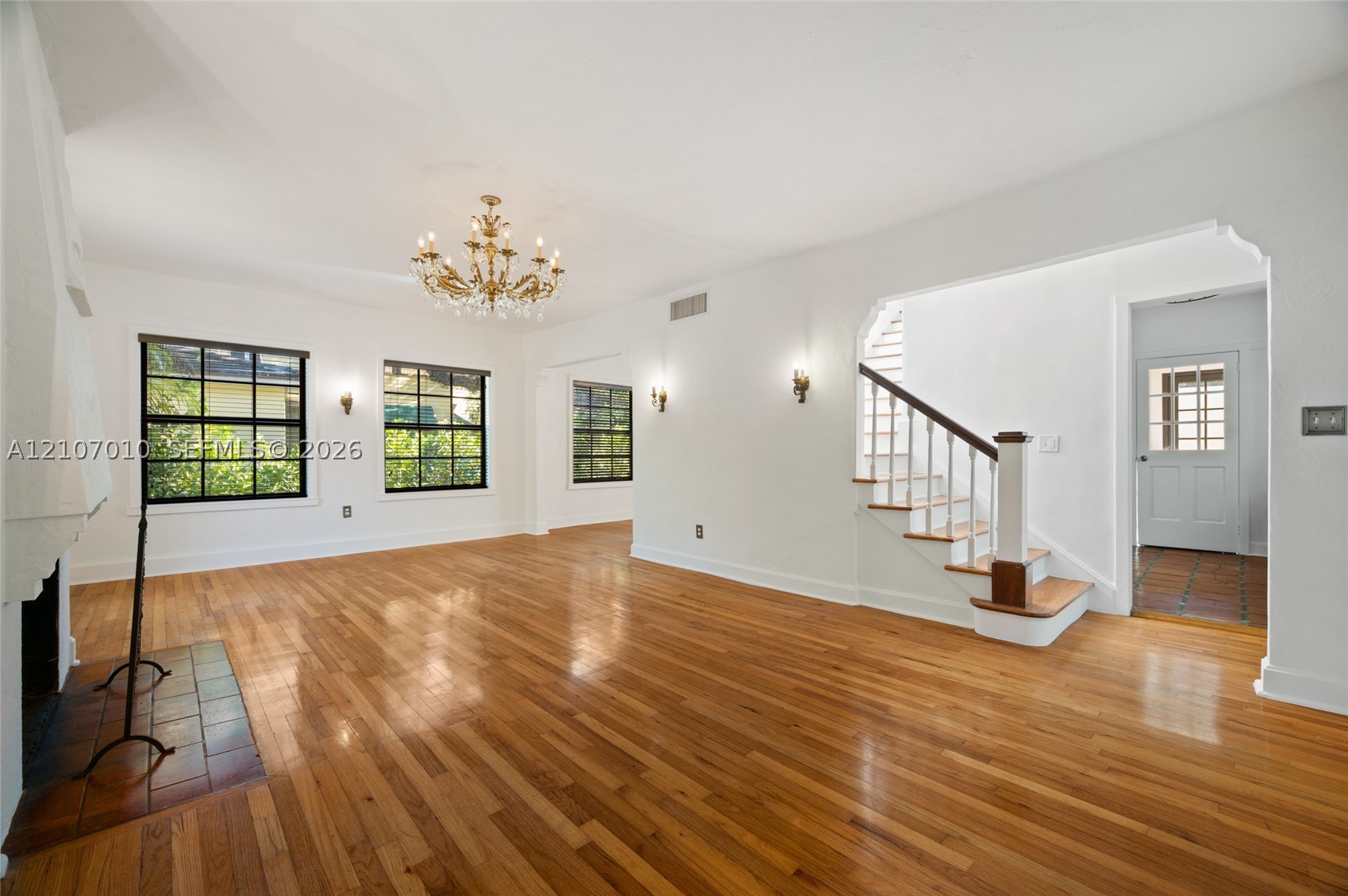 3413 Banos Ct, Miami FL 33134
