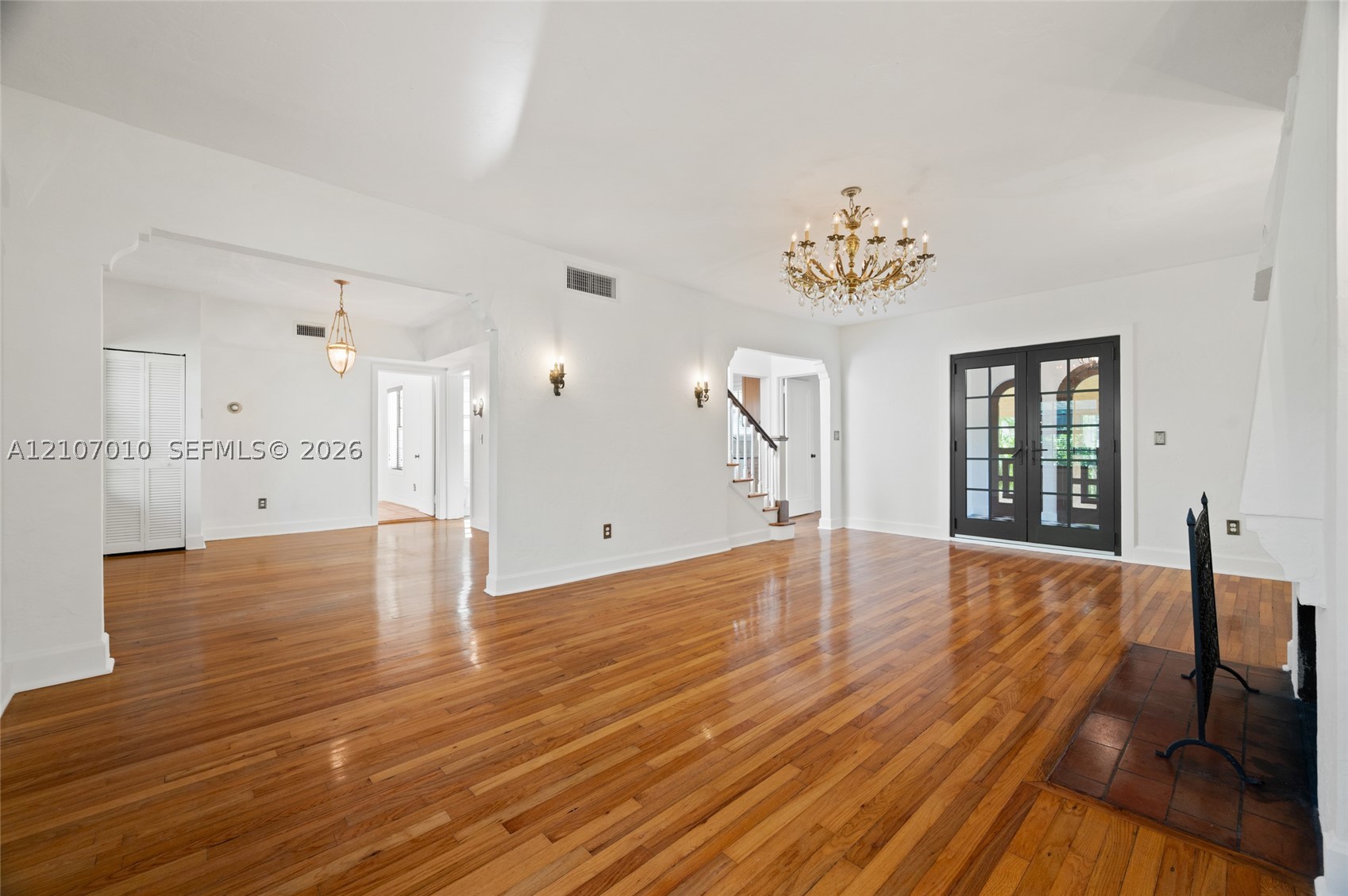 3413 Banos Ct, Miami FL 33134