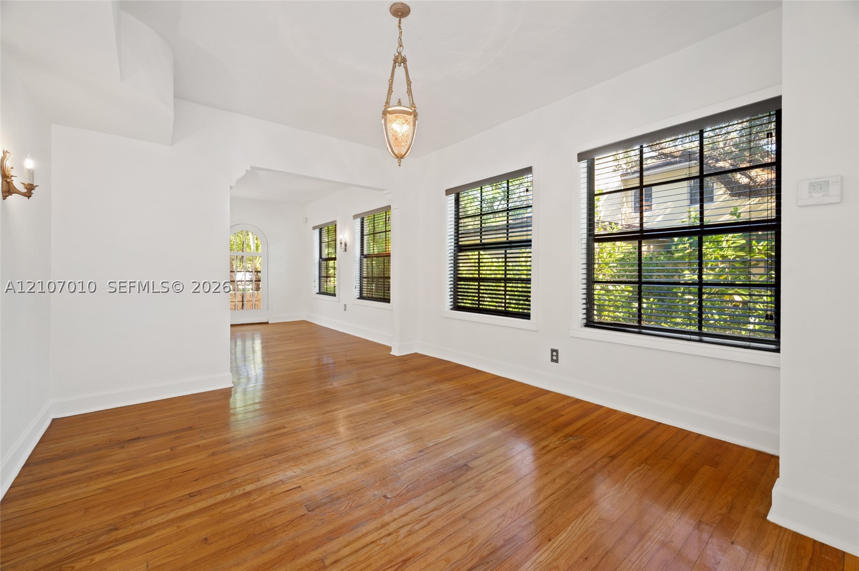 3413 Banos Ct, Miami FL 33134
