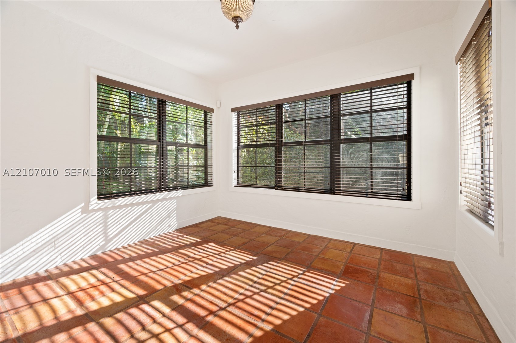 3413 Banos Ct, Miami FL 33134