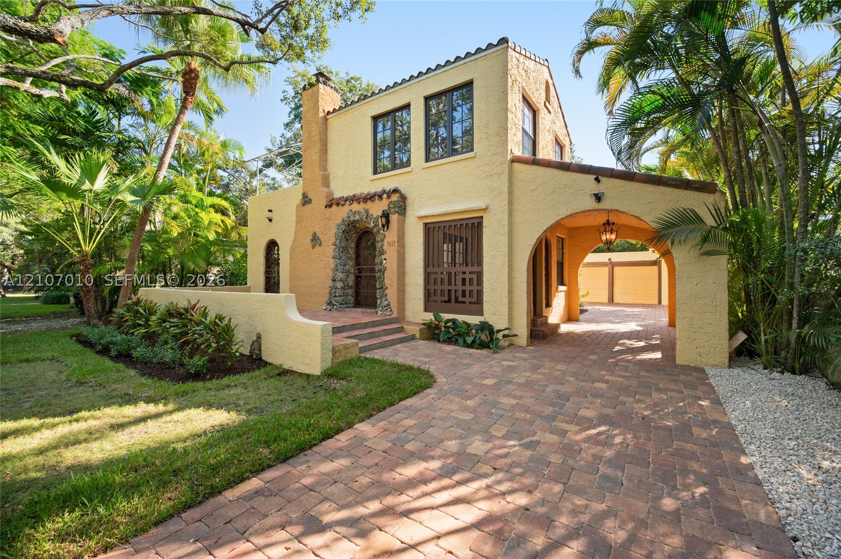 3413 Banos Ct, Miami FL 33134