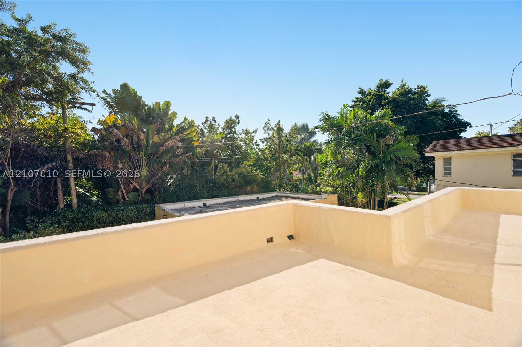 3413 Banos Ct, Miami FL 33134