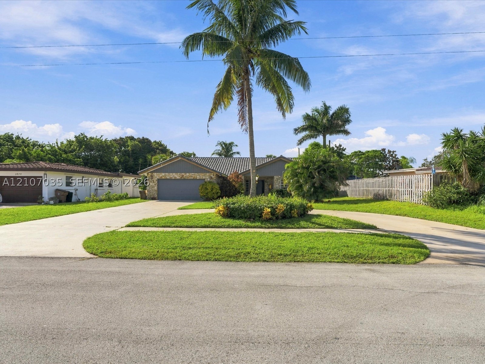 1006 SE 6th St, Deerfield Beach FL 33441
