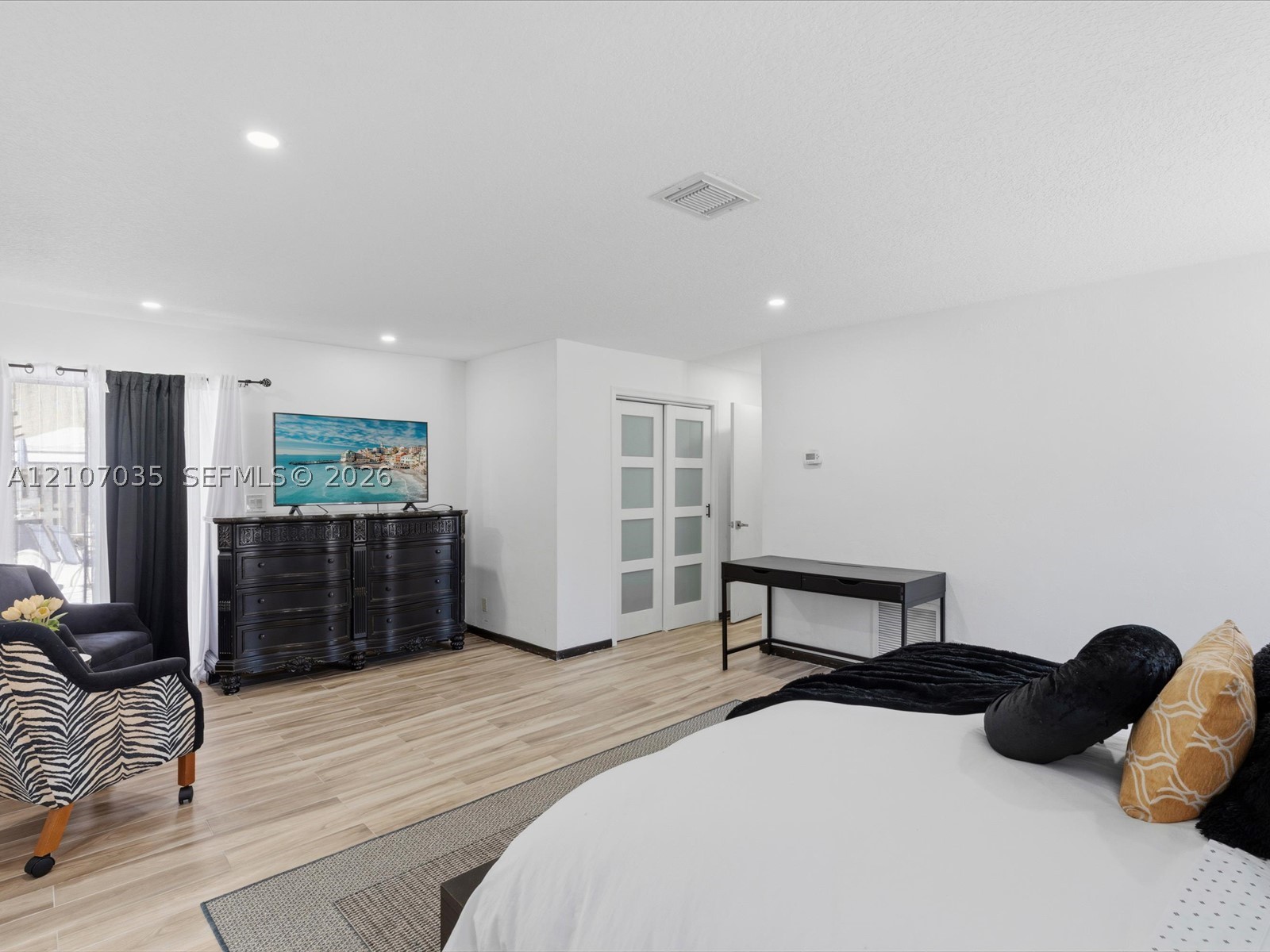 1006 SE 6th St, Deerfield Beach FL 33441