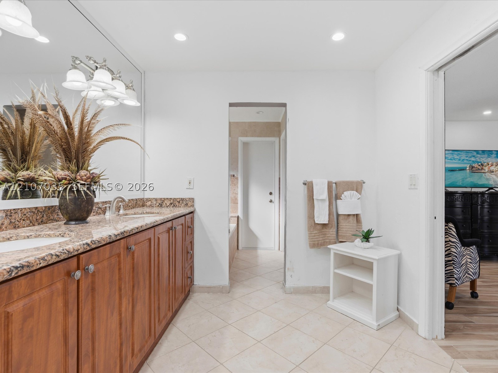 1006 SE 6th St, Deerfield Beach FL 33441