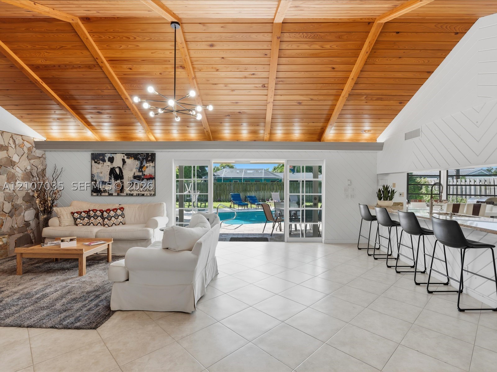 1006 SE 6th St, Deerfield Beach FL 33441