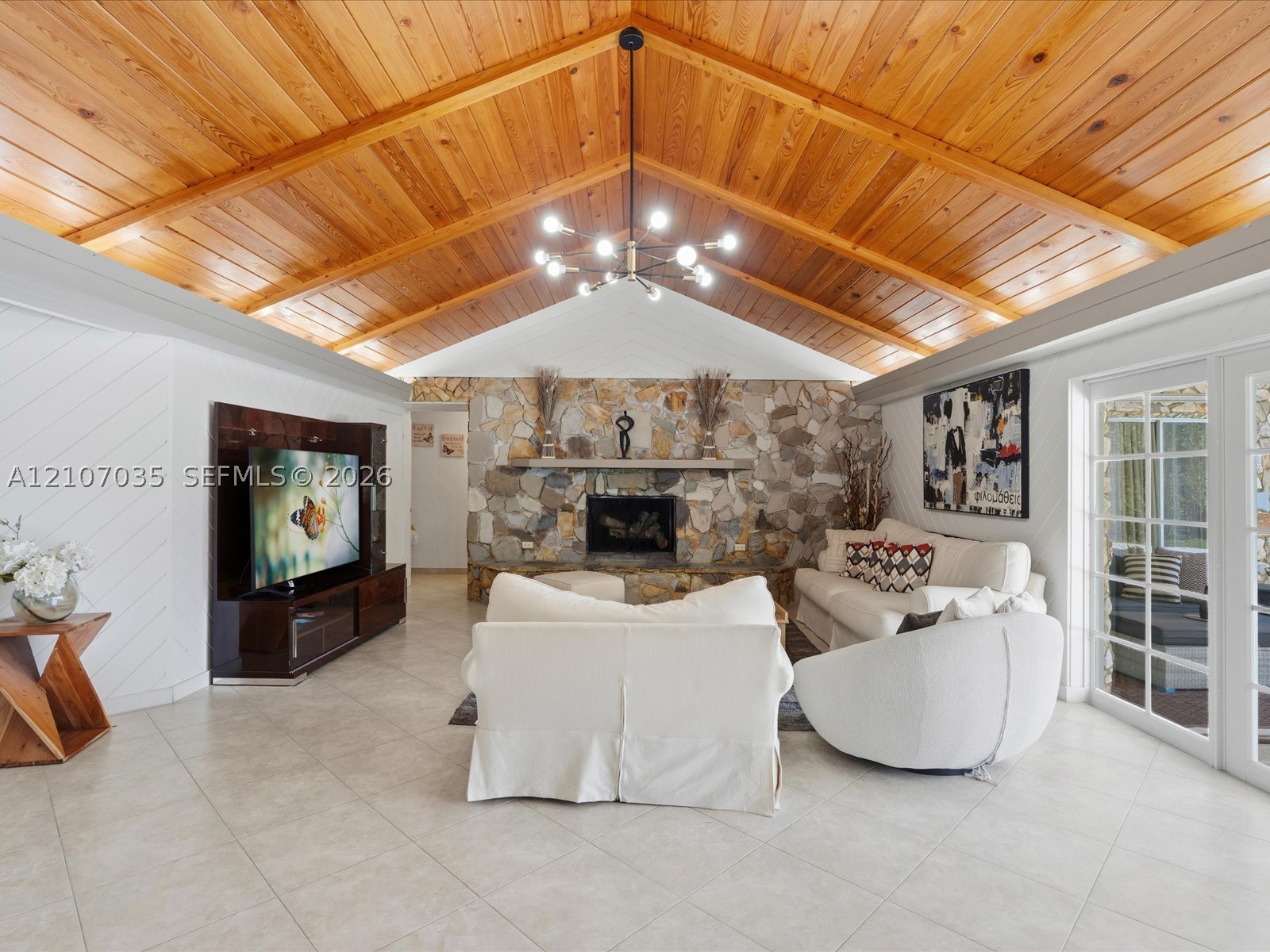 1006 SE 6th St, Deerfield Beach FL 33441