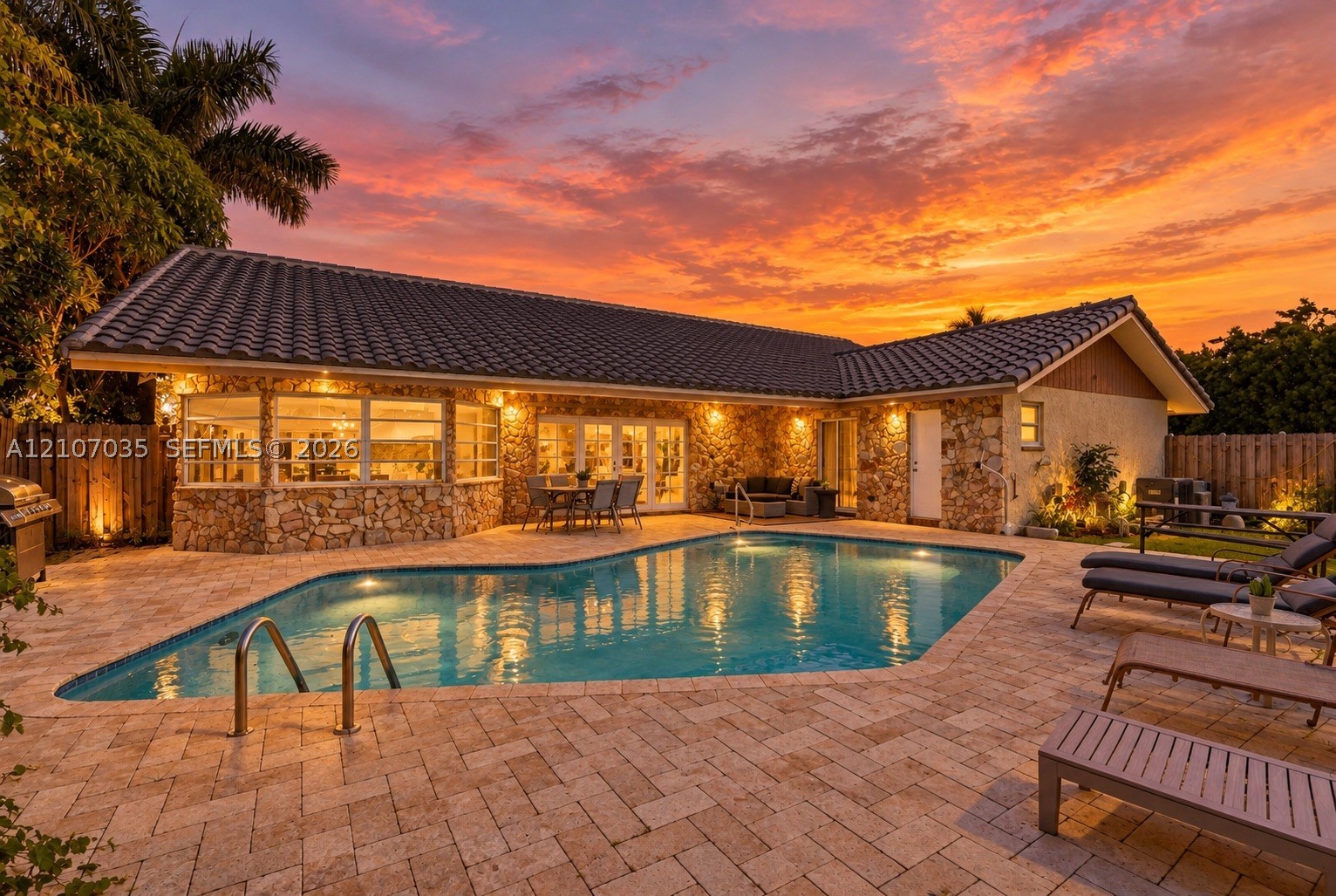 1006 SE 6th St, Deerfield Beach FL 33441