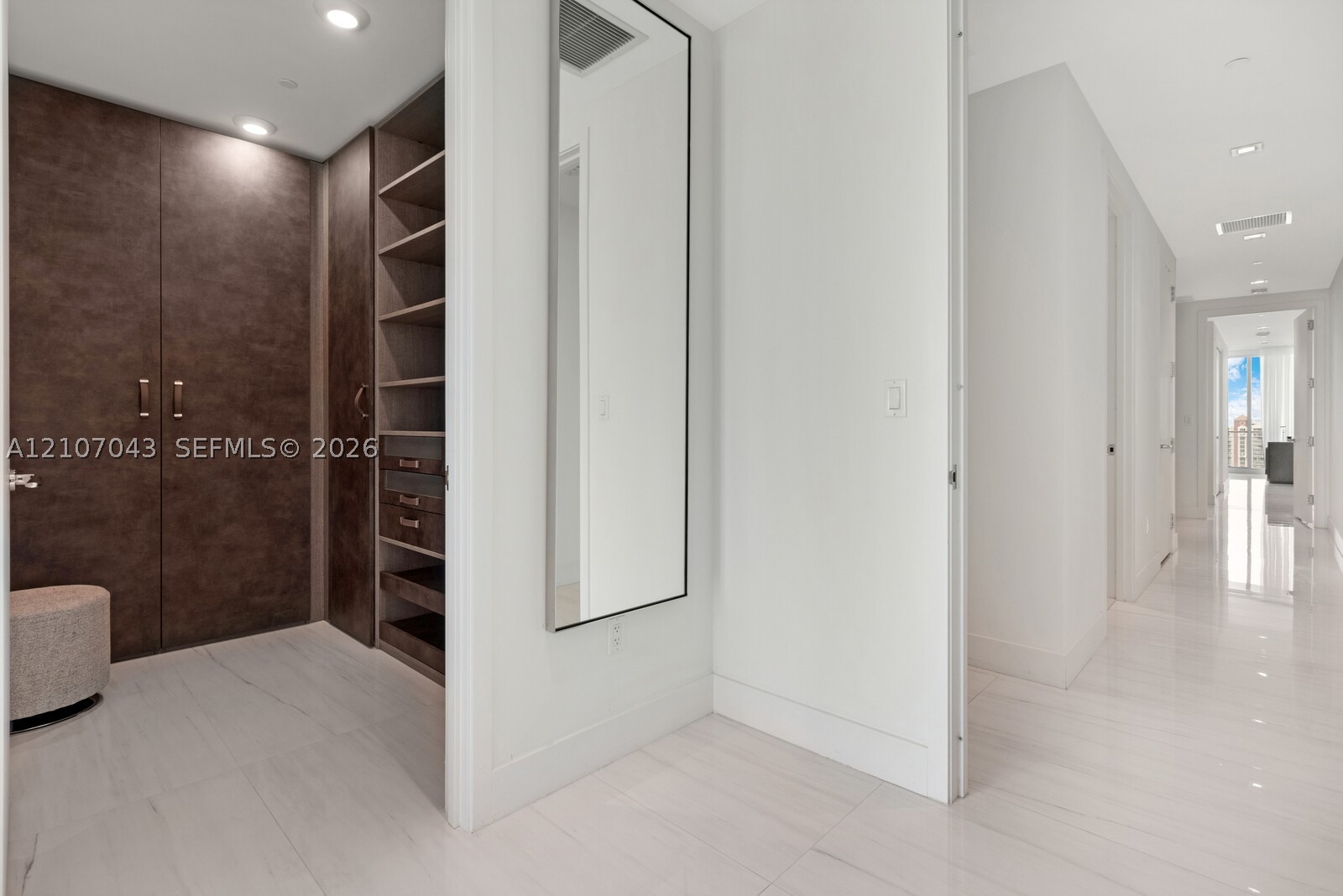 16901 Collins Ave #1402, Sunny Isles Beach FL 33160